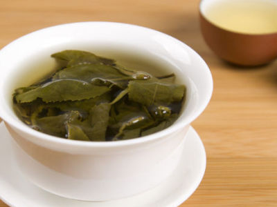 六大茶葉的功效，<a href=http://www.outwitseo.com/chajiankang/ target=_blank class=infotextkey>喝茶的好處</a>和壞處