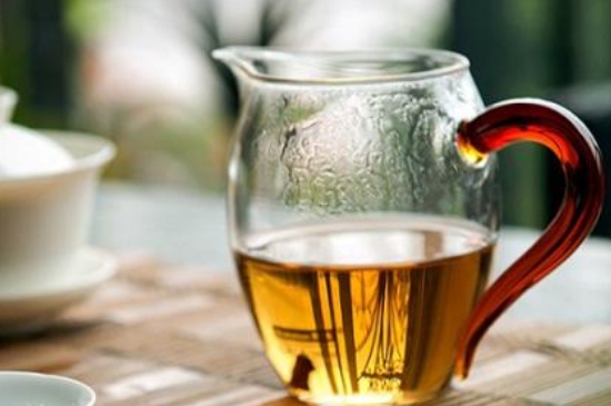 福鼎白茶能長時間悶泡嗎，老白茶可以悶著喝嗎？