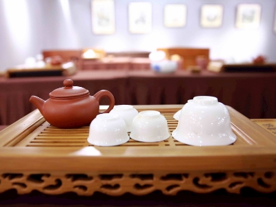 千萬(wàn)別做兼職茶藝師，女人學(xué)茶藝好嗎？
