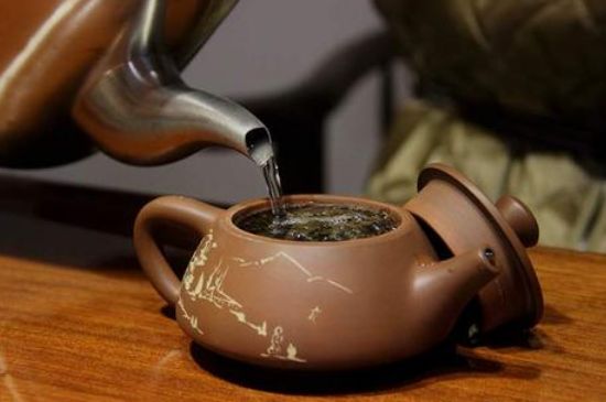 各類茶的注水方式，不同的茶泡茶時(shí)怎么注水