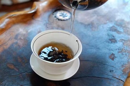喝茶茶桌上的禮儀有哪些，泡茶待客十大禮儀不可不做！