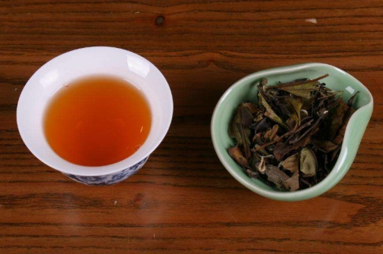 福鼎白茶能長時間悶泡嗎，老白茶可以悶著喝嗎？