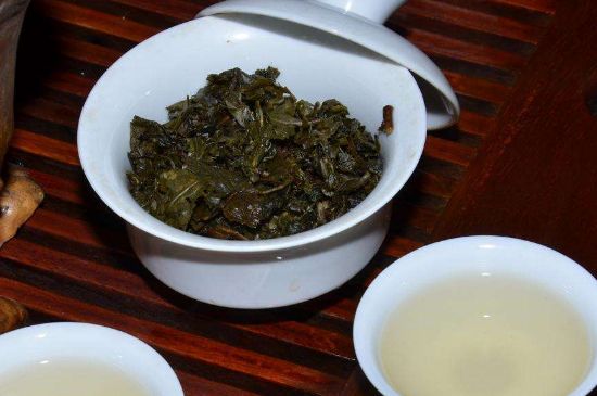 烏龍茶沖泡時(shí)間是多久，怎樣泡烏龍茶