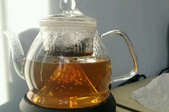 蒸茶和煮茶的區(qū)別，蒸茶和煮茶哪個(gè)好