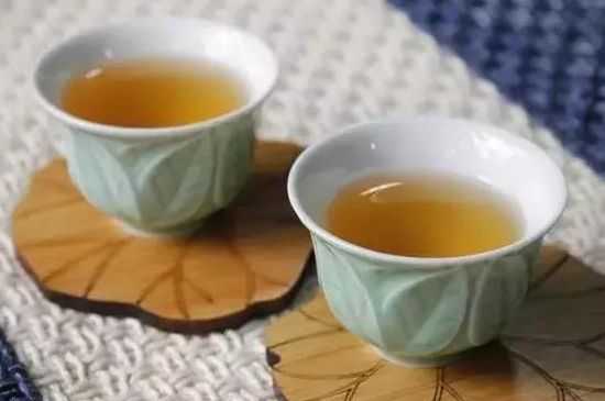 茶的三個(gè)禮儀，茶的禮儀小知識(shí)