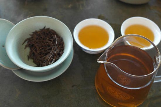 蜂蜜紅茶禁忌，喝蜂蜜紅茶的功效與禁忌