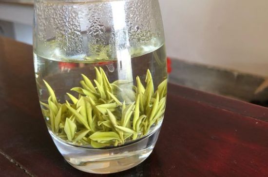 安吉白茶夏天怎么保存，安吉白茶能冷凍儲(chǔ)存嗎？