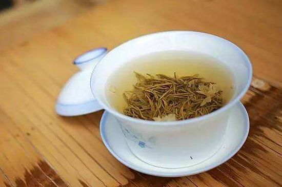 茉莉香精茶的鑒別方法，茉莉茶加香精怎樣識別？