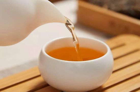 泡好的茶水放冰箱能保存多久，泡好的茶冷藏放多久？