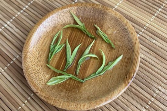 安吉白茶夏天怎么保存，安吉白茶能冷凍儲(chǔ)存嗎？