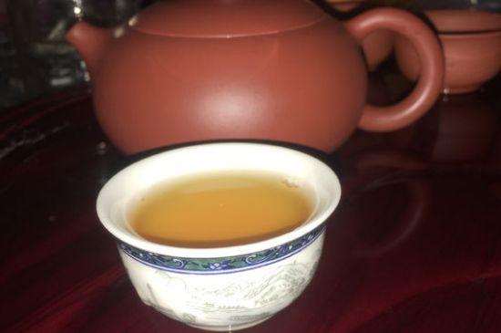 200一斤的茶葉算不算好，兩百一斤買的是中低檔茶