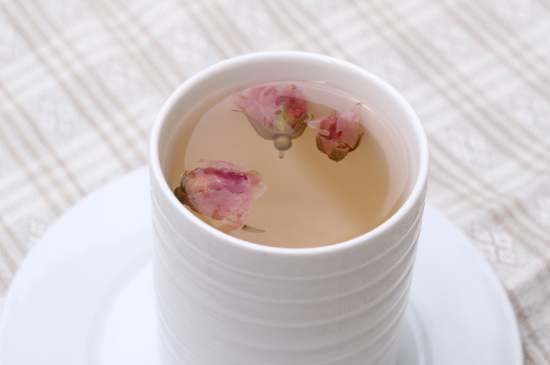 怎么判斷玫瑰花茶好不好，玫瑰花茶怎么樣鑒別