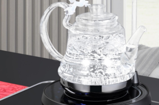 煮茶器和養(yǎng)生壺有什么區(qū)別，養(yǎng)生壺跟煮茶器哪個實用好用？