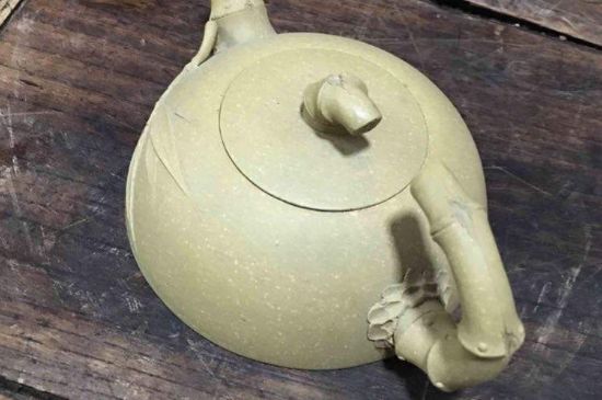 本山綠泥紫砂壺小黑點多嗎，真正本山綠泥會吐黑嗎？