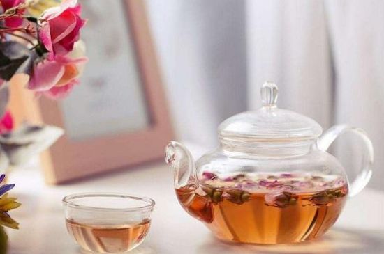 玫瑰花泡茶祛斑要多久見效，喝玫瑰花茶多久能祛斑？