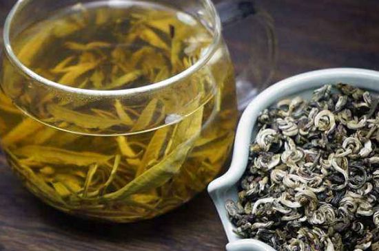 茉莉龍珠保質(zhì)期多長(zhǎng)時(shí)間，茉莉龍珠茶放幾年了還能喝嗎？