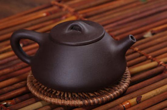 本山綠泥壺適合沖泡什么茶，紫砂壺本山綠最適合什么茶？