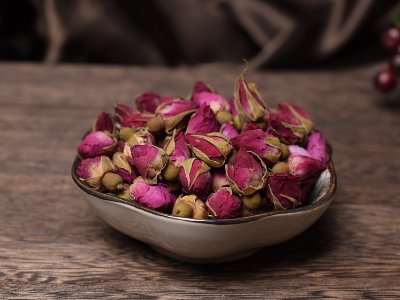 玫瑰花茶能豐胸嗎，天然豐胸花茶