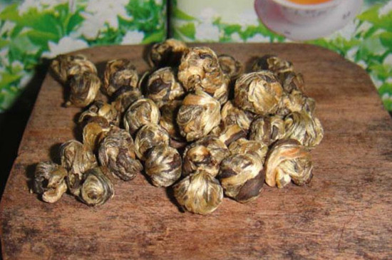 茉莉龍珠一次泡幾顆，茉莉龍珠一一杯放幾顆