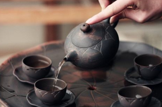 坭興陶主要泡什么茶，廣西坭興陶壺適合泡哪些茶？