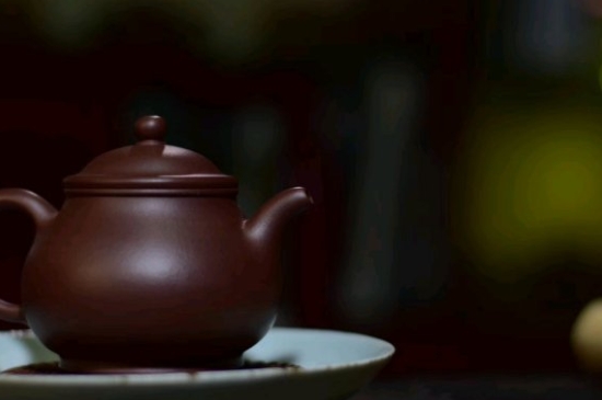 常見的七大材質(zhì)的茶具優(yōu)缺點，用什么材質(zhì)的茶具泡茶最好？