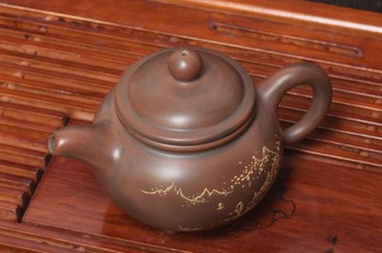 坭興陶主要泡什么茶，廣西坭興陶壺適合泡哪些茶？