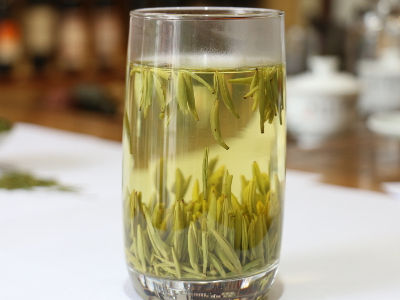 竹葉青茶怎么樣，檔次較高味道略苦價(jià)格比較貴
