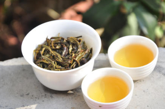 單叢茶十大香型以及常見品種大全，潮安鳳凰單樅十大名香歸類