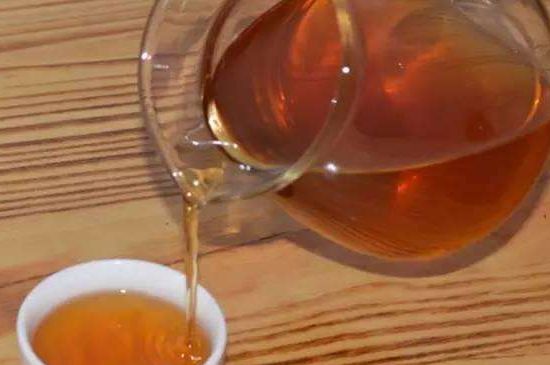 伏茶里的金花是黃曲霉素嗎，金花茯茶里的是什么菌