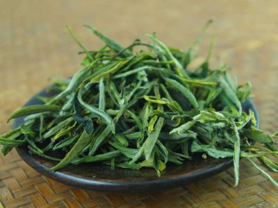 毛峰和毛尖哪個(gè)好一點(diǎn)，毛尖茶好還是毛峰茶好？