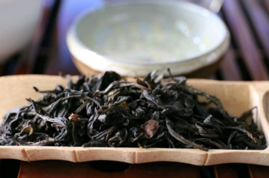 長期喝巖茶會上火嗎？巖茶這樣喝了容易上火！