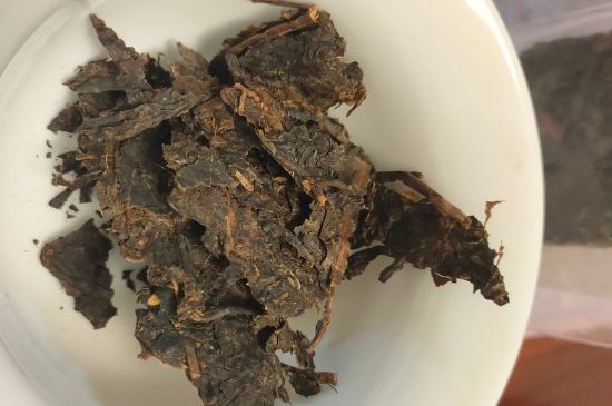 一天什么時候喝黑茶最好，喝黑茶一天最佳時間和季節(jié)