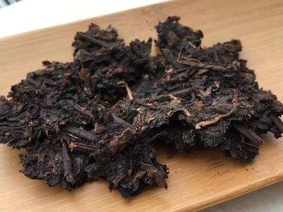 黑茶的功效與作用，長期喝黑茶有什么功效？