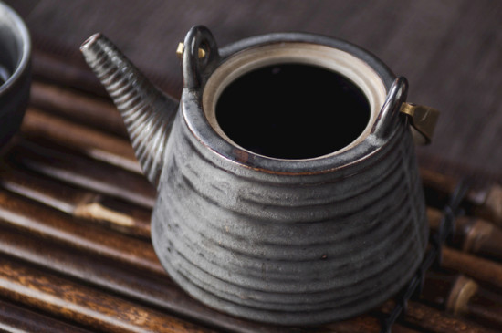 黑茶用什么壺煮最好，黑茶用什么煮效果好？