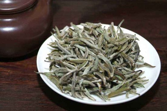 什么人不能喝白茶，白茶不宜什么人喝？