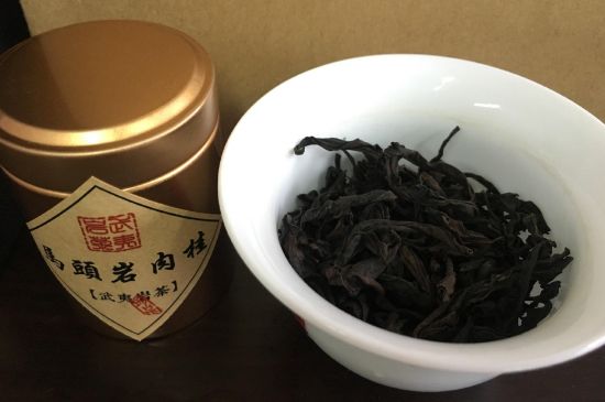 拼配的馬頭巖肉桂，還配叫馬肉嗎？請叫它“馬頭巖大紅袍”