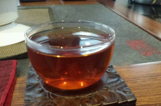 黑茶煮多久就得換掉，黑茶能煮幾天都不壞