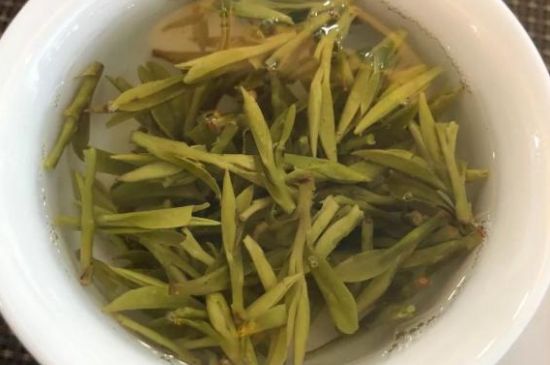 龍井好喝還是毛尖好喝，綠茶是龍井好還是毛尖好？