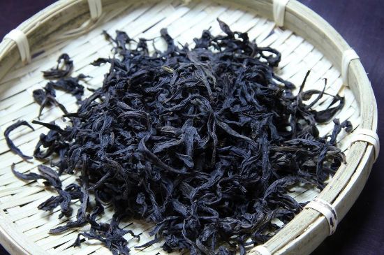 母樹大紅袍給誰喝了，為什么母樹大紅袍叫三棵六株？
