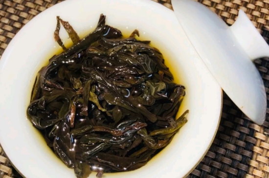 長期喝巖茶會上火嗎？巖茶這樣喝了容易上火！