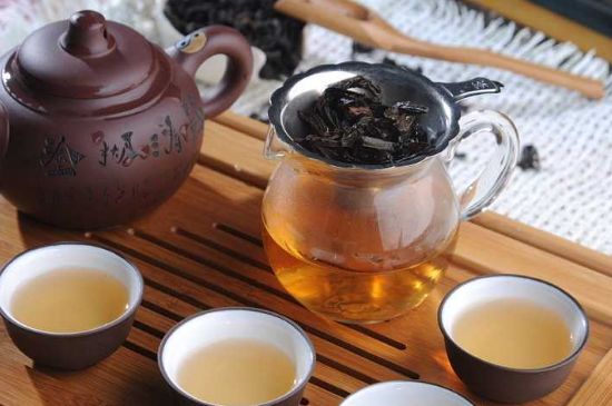 母樹大紅袍給誰喝了，為什么母樹大紅袍叫三棵六株？