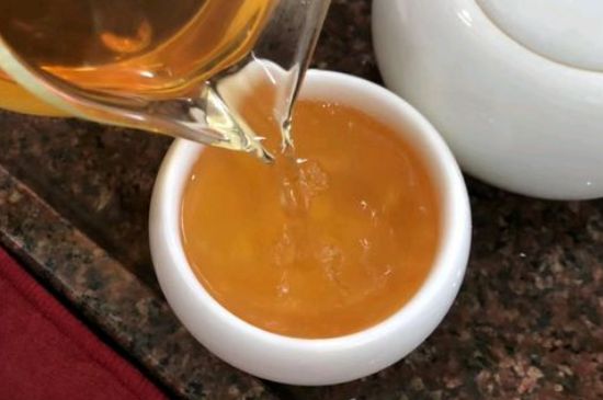 女人晚上喝紅茶好嗎，女人紅茶啥時(shí)候喝最好？